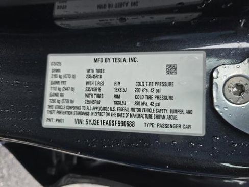 Used 2025 Tesla Model 3 Long Range image 16