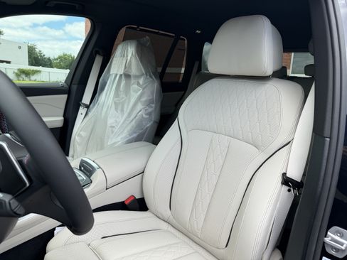 New 2026 BMW X5 M60i AWD/4WD image 10