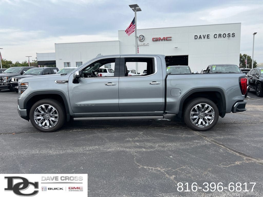 New 2026 GMC Sierra 1500 Denali w/ Denali Reserve Package AWD/4WD image 11