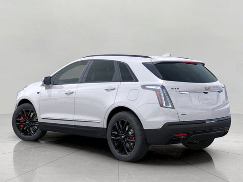 New 2026 Cadillac XT5 Sportv w/ LPO, Onyx Lite Package AWD/4WD image 3