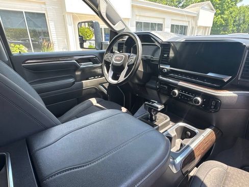 Used 2024 GMC Sierra 1500 Elevation w/ X31 Off-Road Package AWD/4WD image 38