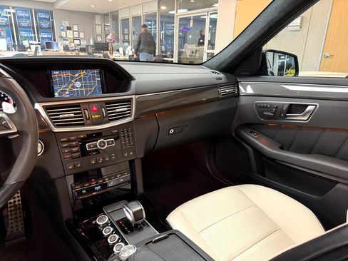 Used 2013 Mercedes-Benz E 63 AMG E63 AMG Sedan w/ AMG Performance Pkg image 13