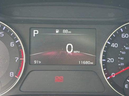 Used 2024 Kia Forte LX FWD image 23