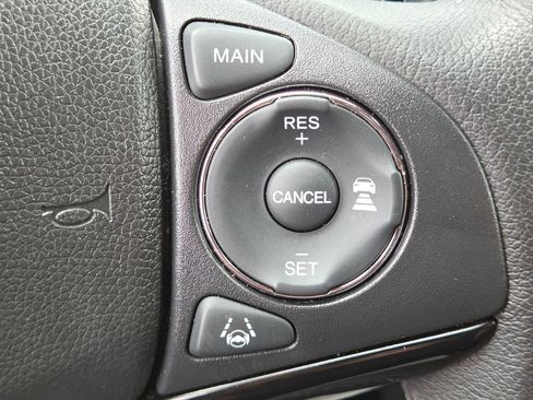 Used 2022 Honda HR-V EX-L image 29