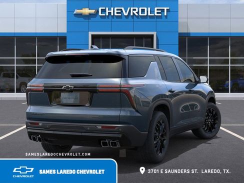 New 2026 Chevrolet Traverse LT w/ Midnight/Sport Edition FWD image 4