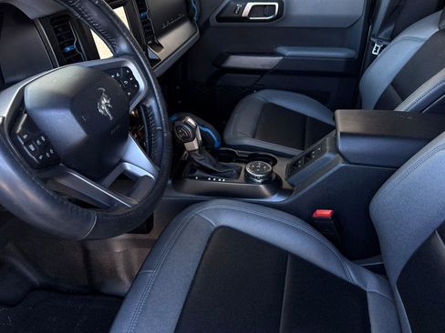 Used 2023 Ford Bronco Black Diamond image 9