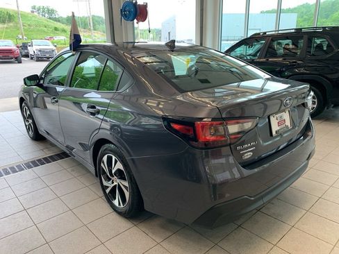 Used 2025 Subaru Legacy Premium AWD/4WD image 15