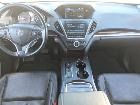 Used 2020 Acura MDX FWD image 17
