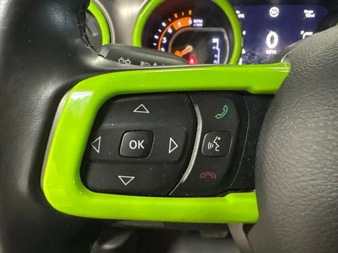 Used 2022 Jeep Gladiator Sport AWD/4WD image 21