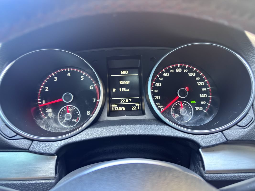 Used 2012 Volkswagen Golf 4-Door FWD image 15