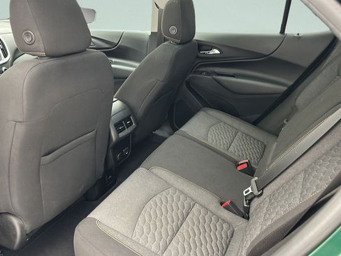 Used 2018 Chevrolet Equinox LT w/ Sun & Infotainment Package AWD/4WD image 10