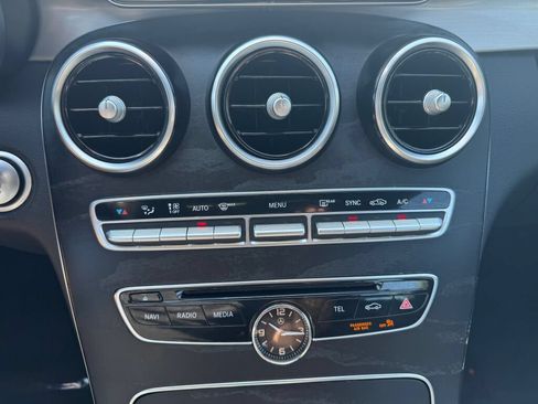 Used 2018 Mercedes-Benz C 300 4MATIC Sedan image 20