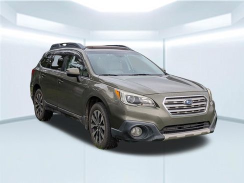 Used 2016 Subaru Outback 3.6R Limited AWD/4WD image 6