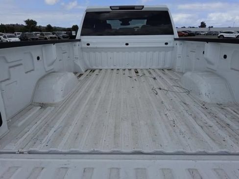 Used 2024 Chevrolet Silverado 2500 Custom w/ Custom Convenience Package RWD image 6
