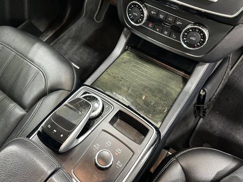 Used 2018 Mercedes-Benz GLE 350 image 21