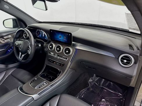 Used 2020 Mercedes-Benz GLC 300 4MATIC image 36