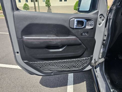 Used 2021 Jeep Wrangler Unlimited Rubicon w/ Uconnect 4C Nav & Sound Group AWD/4WD image 11