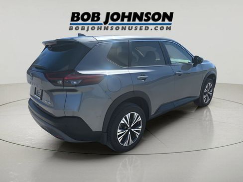 Used 2023 Nissan Rogue SV AWD/4WD image 3