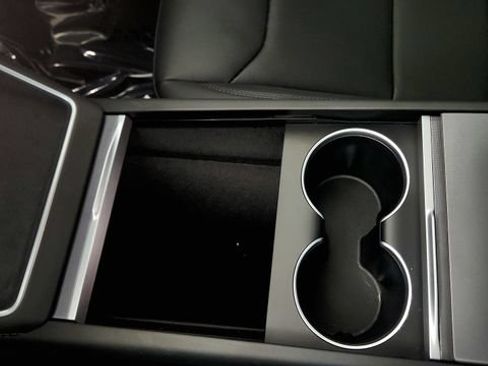 Used 2026 Tesla Model Y Long Range RWD image 90