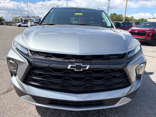 New 2026 Chevrolet Blazer LT w/ Convenience Package FWD image 8