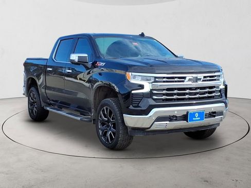 Certified 2022 Chevrolet Silverado 1500 LTZ w/ LTZ Premium Package image 3