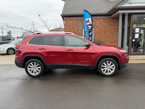 Used 2015 Jeep Cherokee Limited image 5