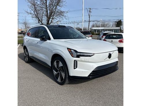 Used 2025 Volvo EX90 Plus image 2