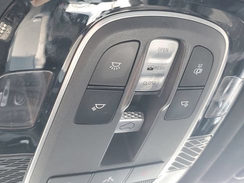 Used 2020 Hyundai Palisade Limited FWD image 30