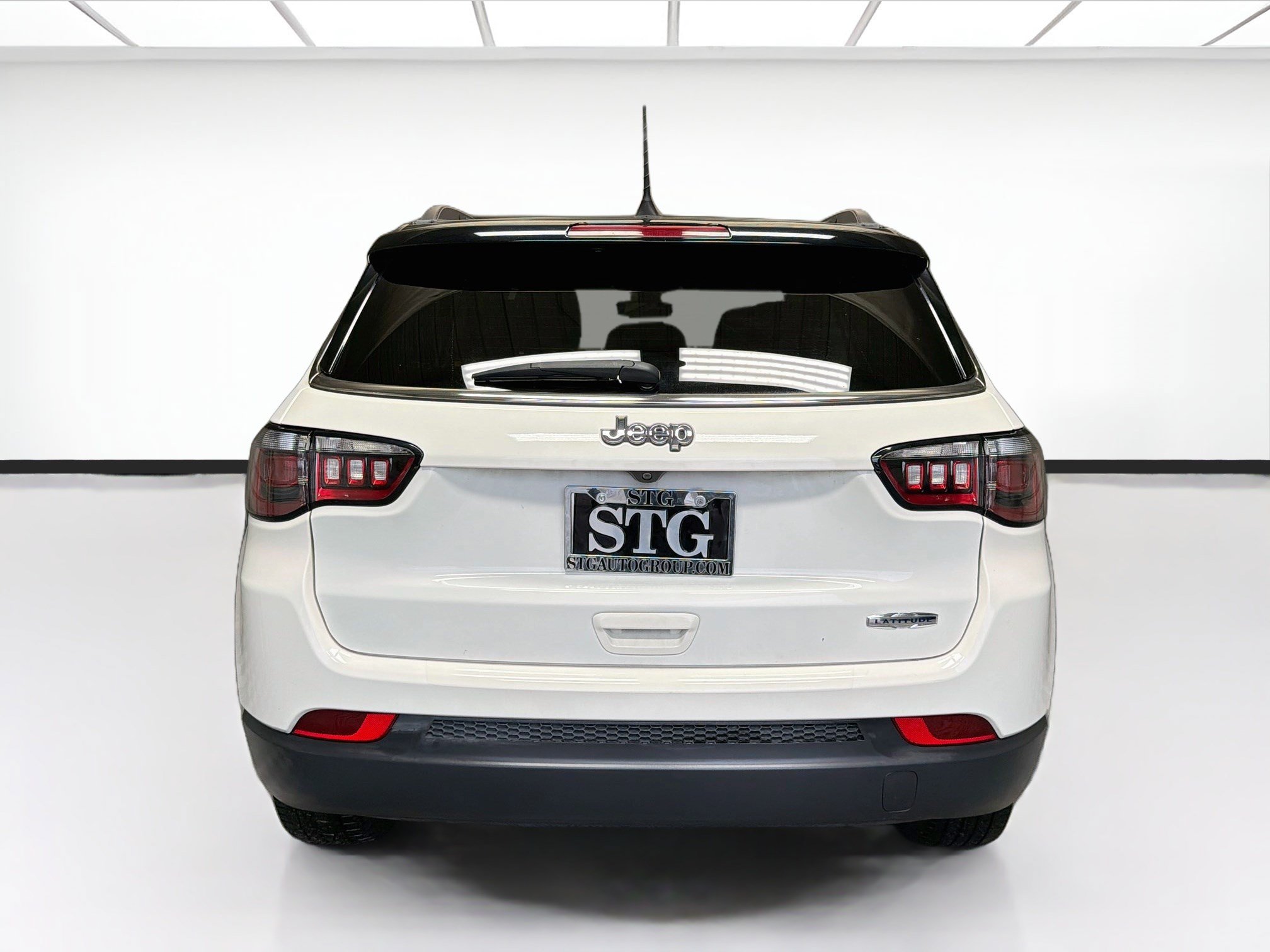 Used 2020 Jeep Compass Latitude FWD image 5