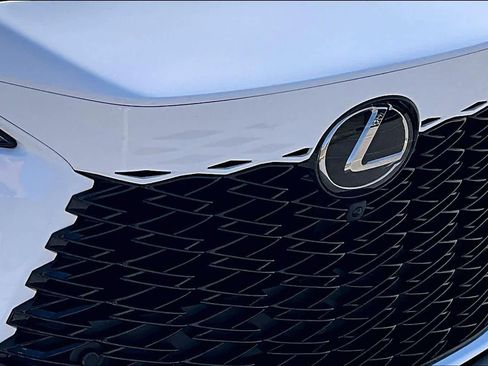 Used 2023 Lexus RX 500h F Sport w/ Cold Area Package image 33