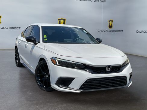 Used 2022 Honda Civic Sport image 3