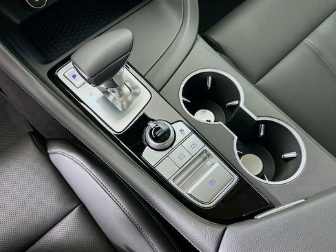 New 2026 Genesis G70 2.5T RWD image 15