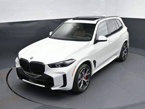 New 2026 BMW X5 xDrive50e AWD/4WD image 30