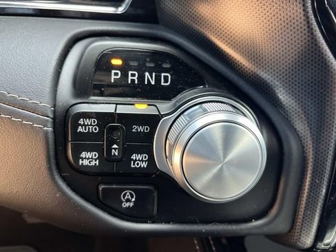 Used 2023 RAM 1500 Limited w/ Body Color Bumper Group AWD/4WD image 37