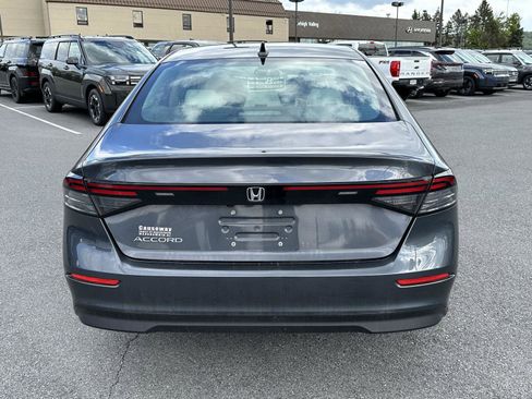 Used 2023 Honda Accord EX image 7