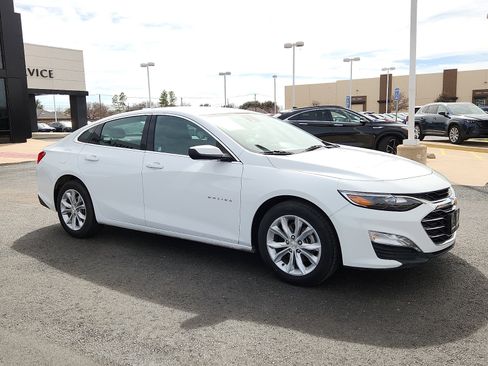 Used 2024 Chevrolet Malibu LT image 8
