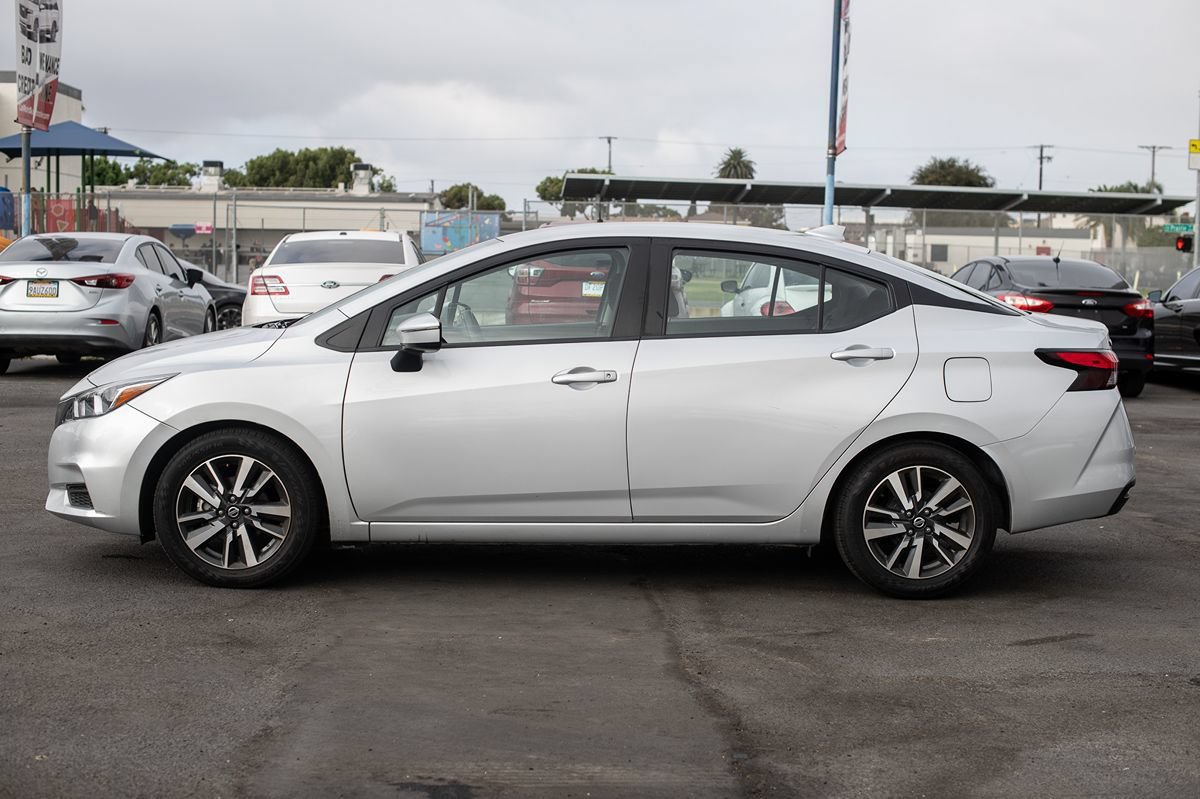 Used 2021 Nissan Versa SV FWD image 6