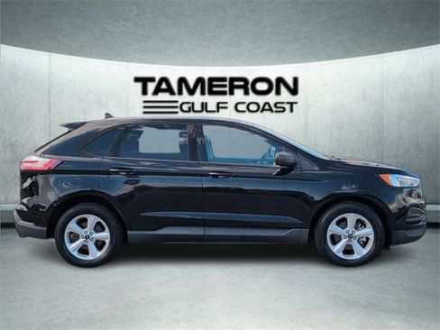 Used 2020 Ford Edge SE image 6