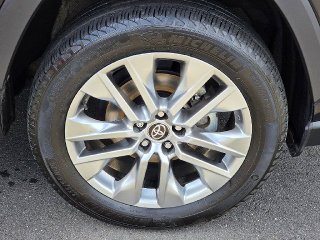 Used 2024 Toyota RAV4 Limited w/ Weather Package AWD/4WD image 9