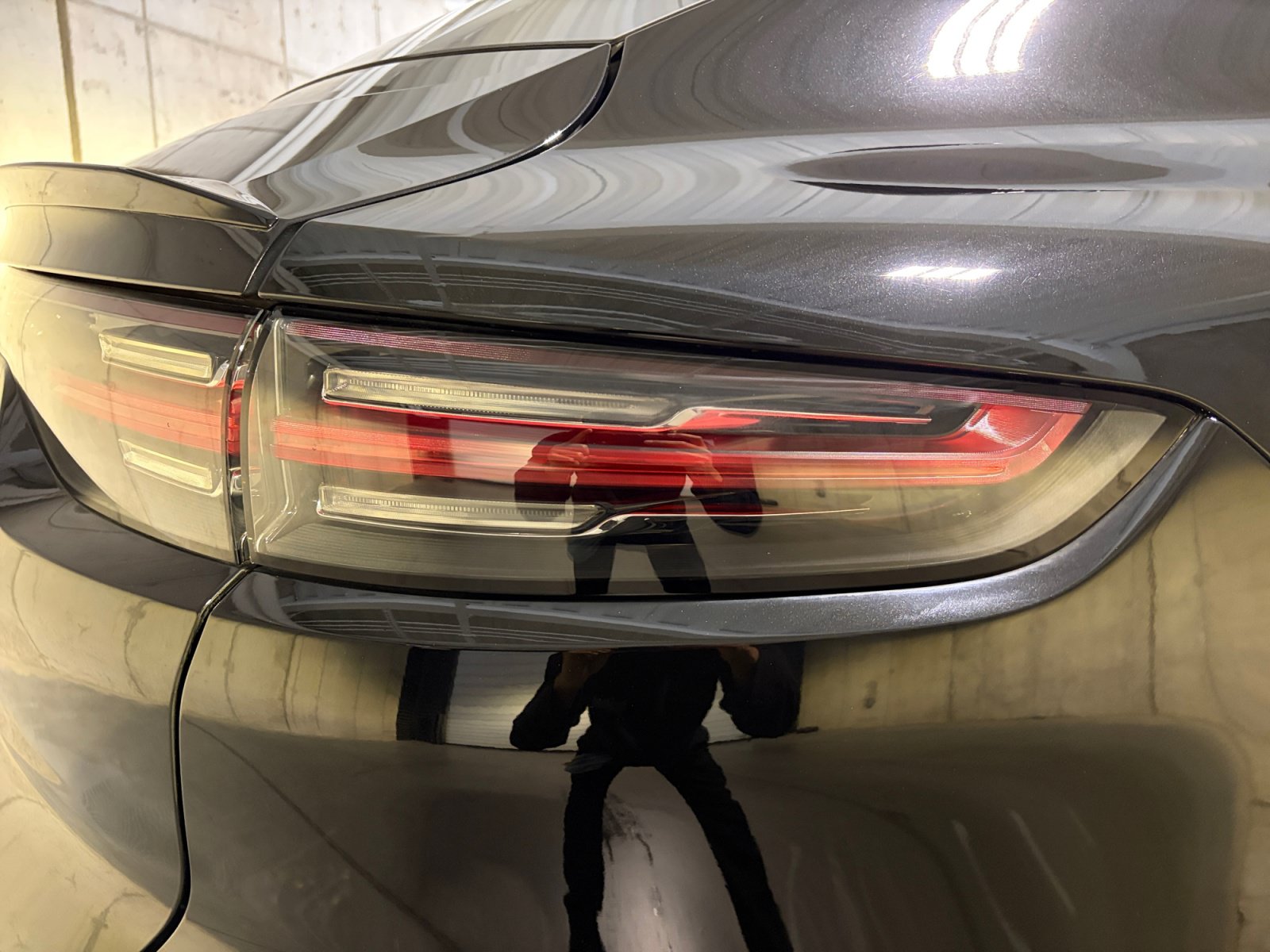 Certified 2023 Porsche Cayenne Turbo AWD/4WD image 15