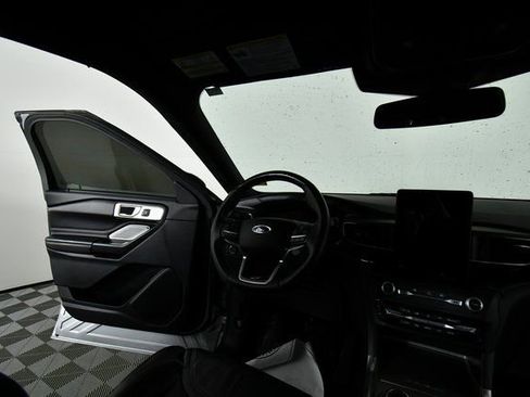 Used 2020 Ford Explorer ST w/ Premium Technology Package image 19