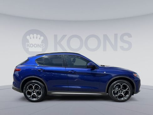 Used 2023 Alfa Romeo Stelvio Ti w/ Active Assist Plus Package AWD/4WD image 8