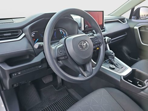 Certified 2024 Toyota RAV4 XLE image 9