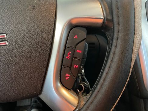 Used 2016 GMC Acadia SLE AWD/4WD image 12