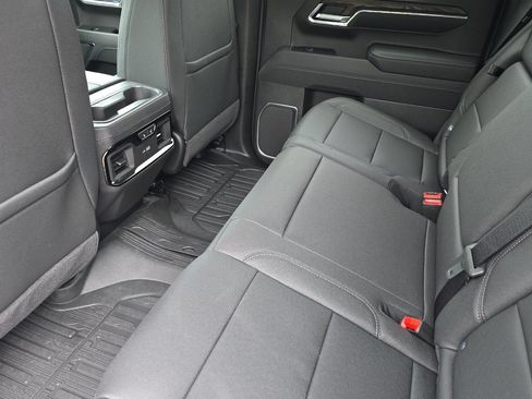 New 2026 GMC Sierra 1500 SLT w/ SLT Premium Package AWD/4WD image 9