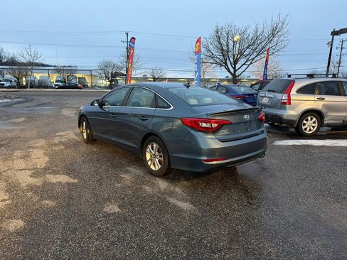 Used 2017 Hyundai Sonata SE image 4