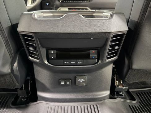 Used 2025 Toyota Sequoia Limited w/ Tow Technology Package AWD/4WD image 31