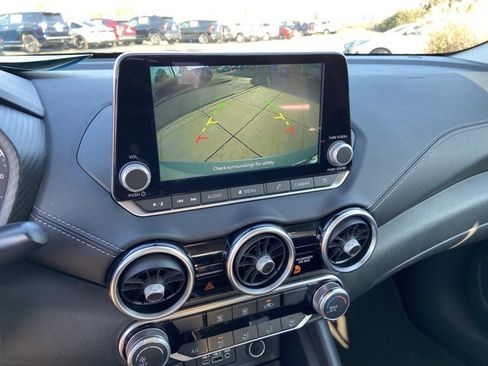 Used 2024 Nissan Sentra SV image 35