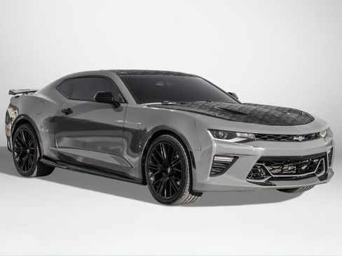 Used 2016 Chevrolet Camaro SS image 4