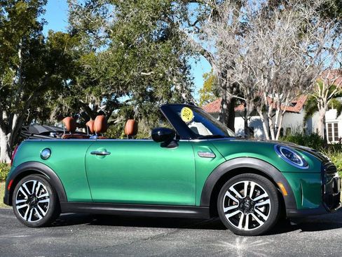 Used 2023 MINI Cooper S w/ Signature Upholstery Package image 8
